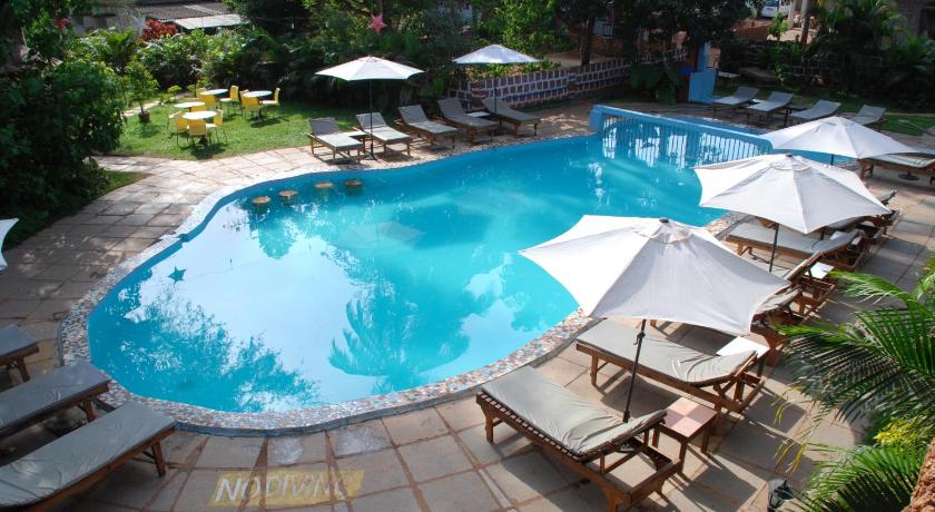 Sea Breeze Beach Hotel photo
