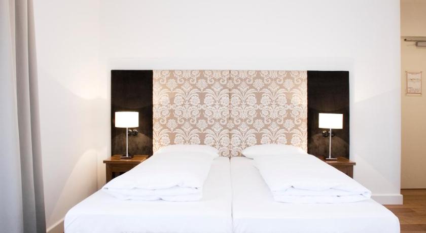 Hotel Schwarzwalder Hof photo