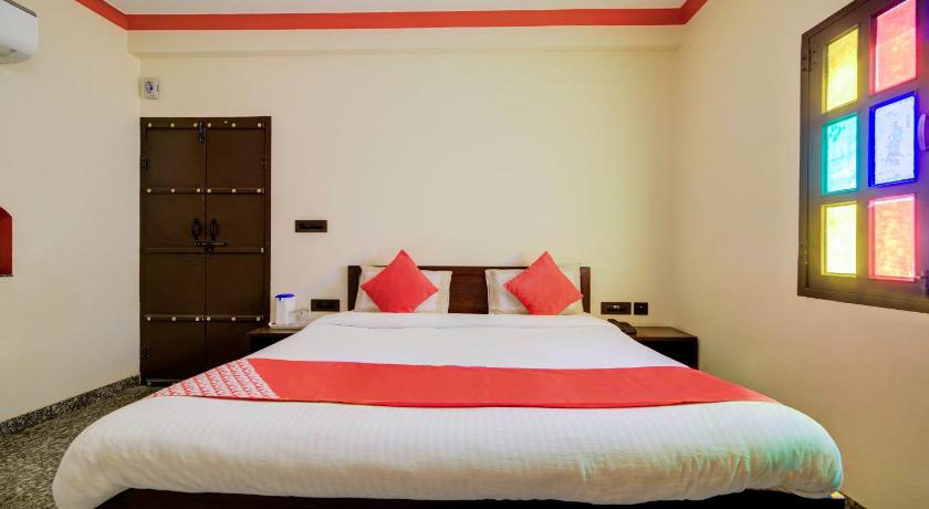 OYO Flagship 14537 Hotel Amer Haveli