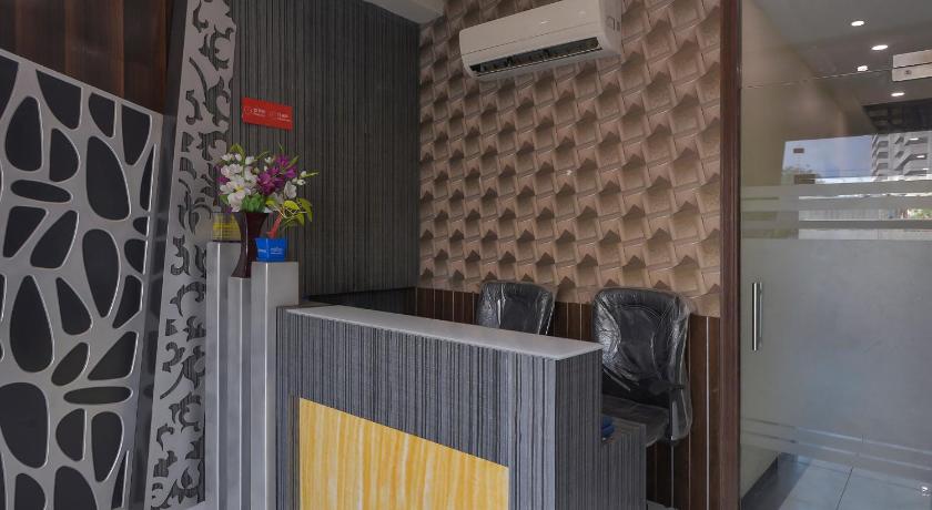 OYO 5171 Hotel Palace Residency – Bombay/ Mumbai, KY
