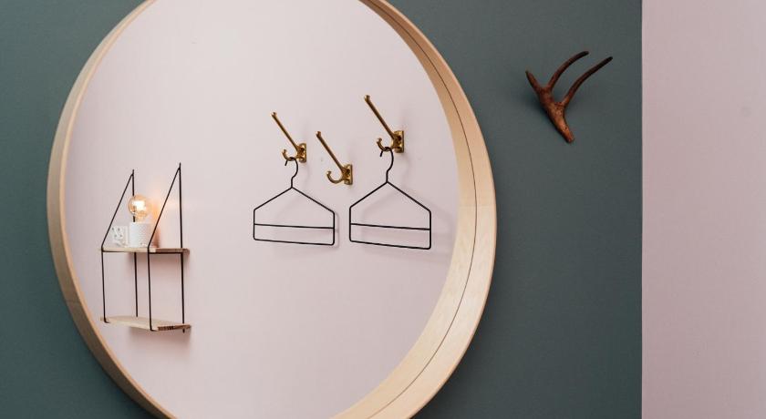 Image of Twin Room with Shared Bathroom 12