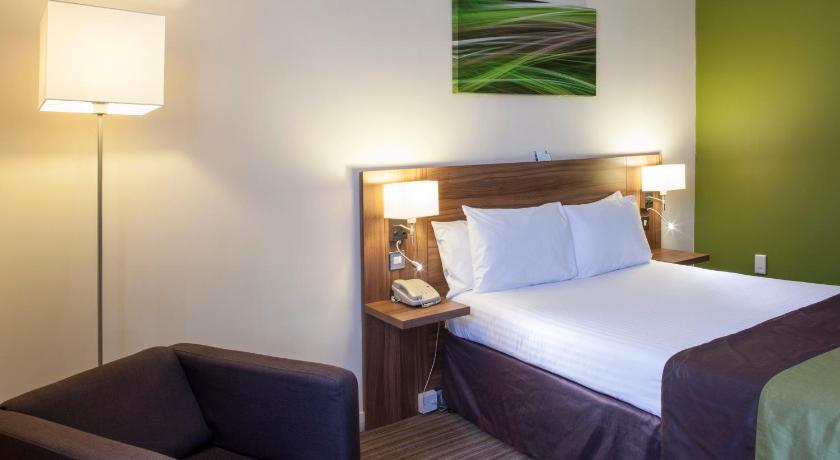 Holiday Inn Leamington Spa / Warwick