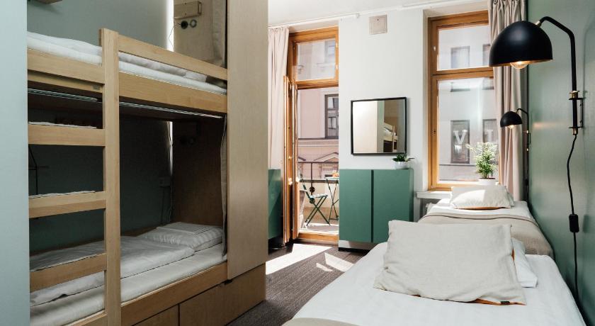 Image of Quadruple Room with Shared Bathroom 0