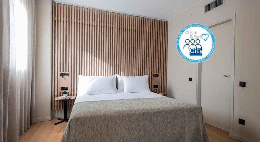 Aparthotel Atenea Barcelona