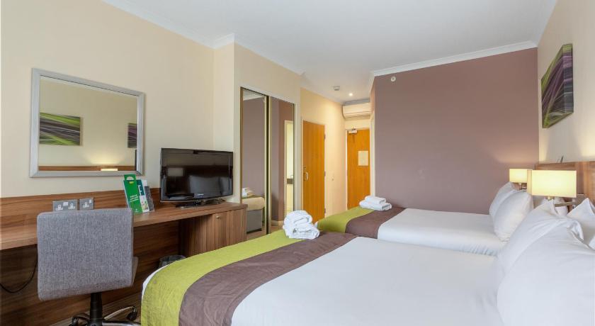 Holiday Inn Leamington Spa / Warwick