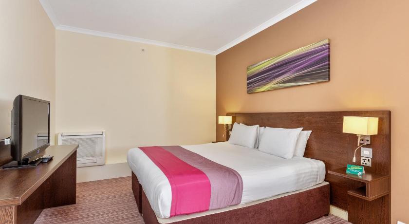 Holiday Inn Leamington Spa / Warwick