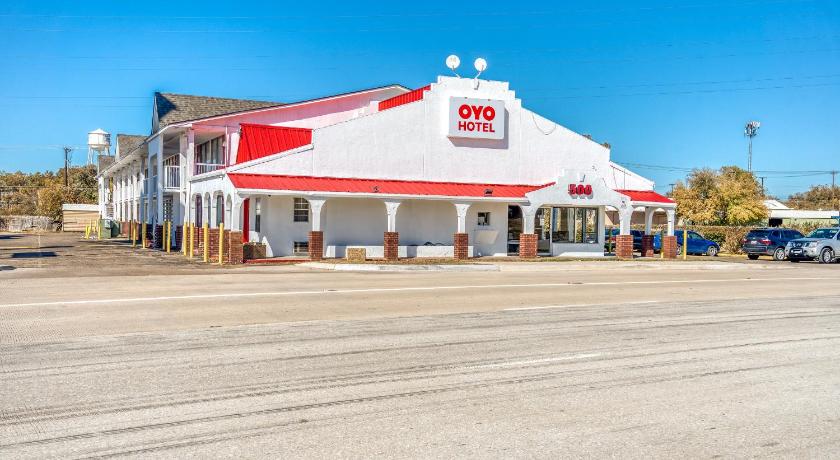 OYO Hotel Waco University Area/ I-35