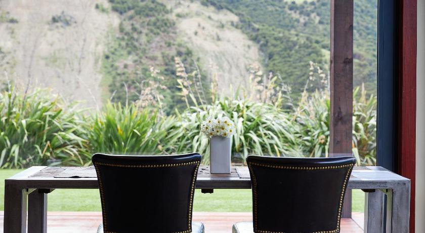 Glencree Luxury Chalets photo