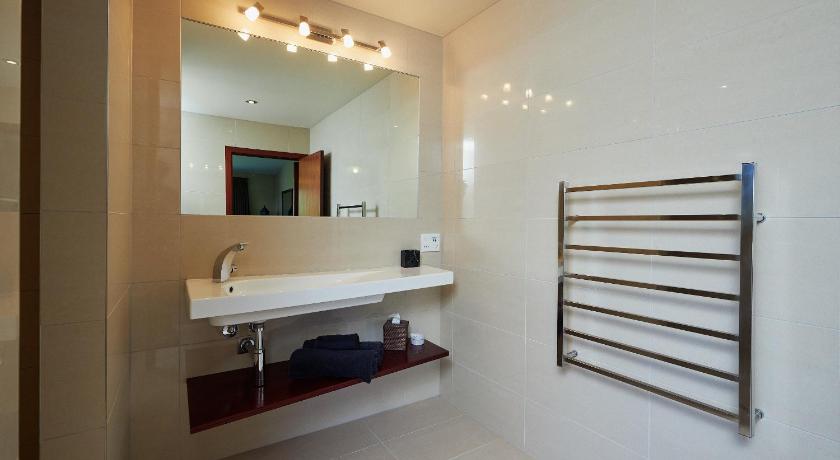 Glencree Luxury Chalets photo
