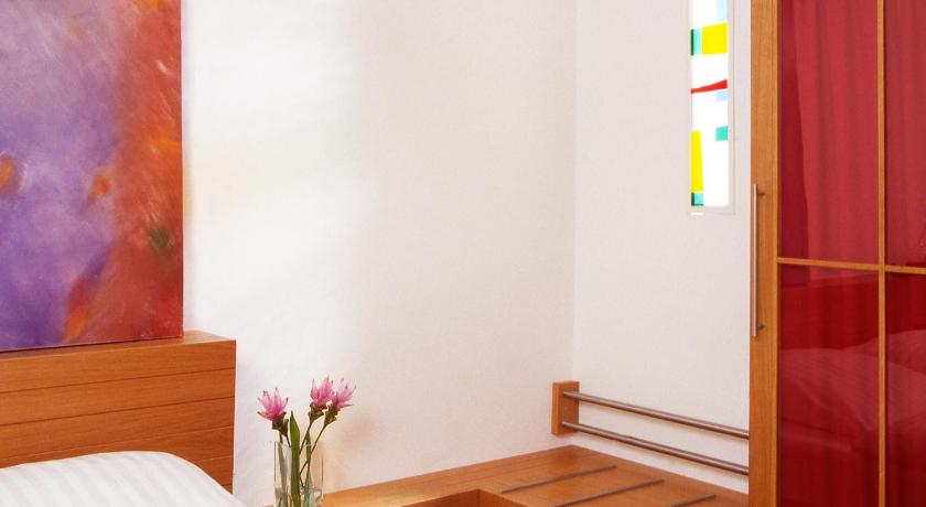 รูปของห้องพักเตียงใหญ่ (Double Room) 3