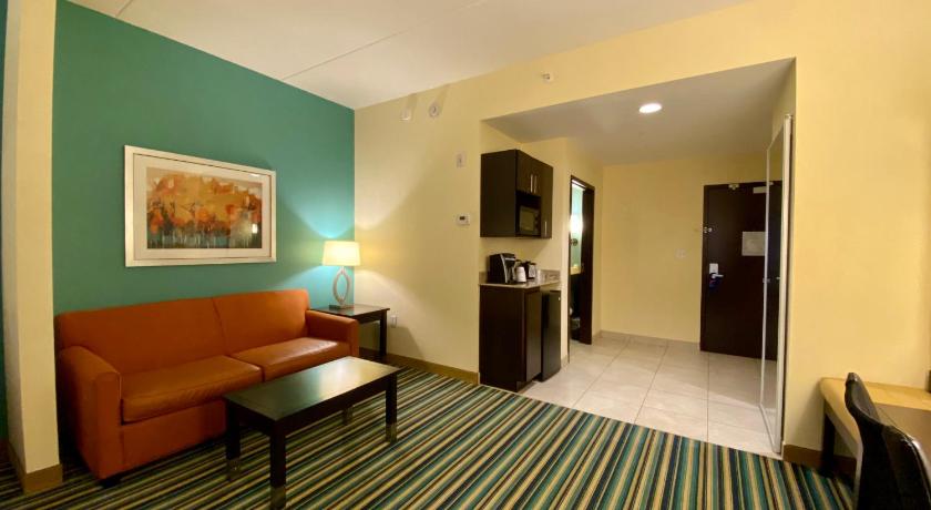 Holiday Inn Express Hotel & Suites Orlando East-UCF Area