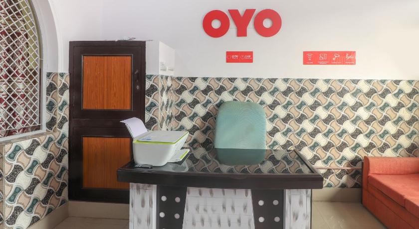 OYO 66876 Santoshi Guest House