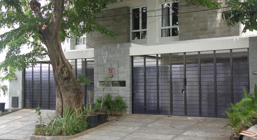 Tomang Residence Prices Photos Reviews Address Indonesia - 