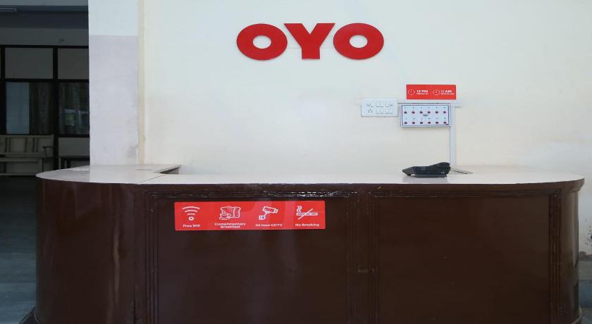 OYO 33023 Hotel Shree Hari