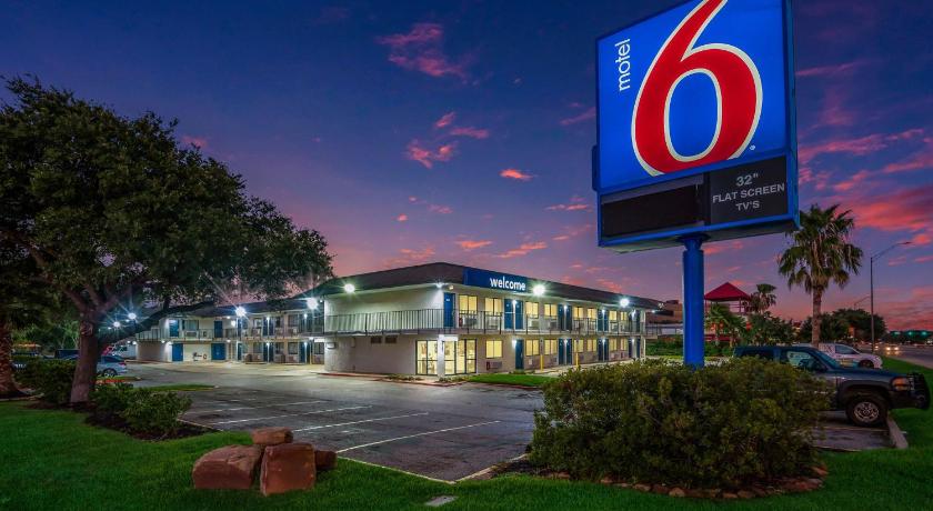 Motel 6-College Station, TX - Bryan