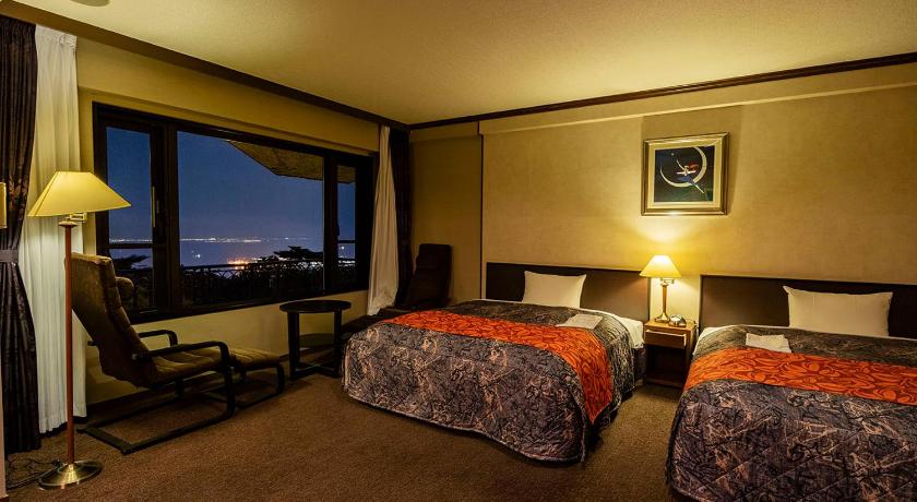 グランドホテル 六甲スカイヴィラ 神戸 年 最新料金 7723円 部屋写真 口コミ