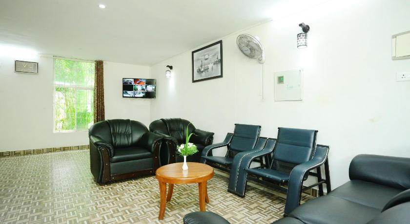 OYO Flagship 6777 Star Inn Residency