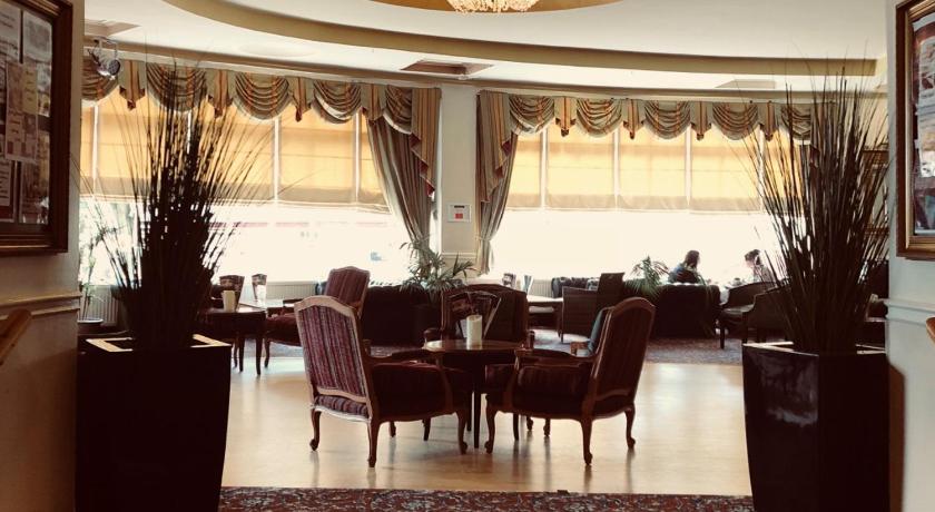 The Royal Hotel
