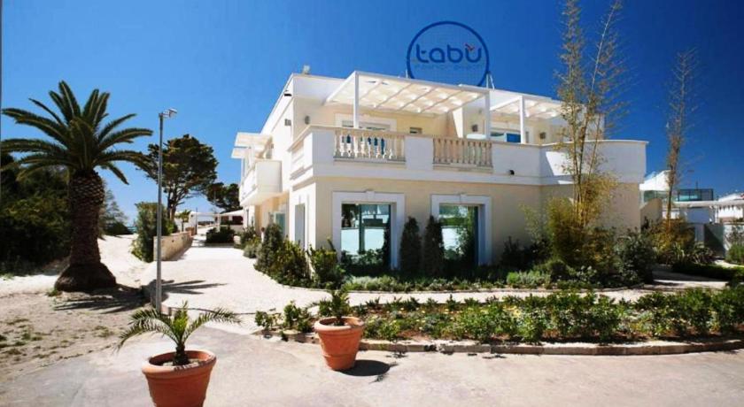 Tabu Hotel photo