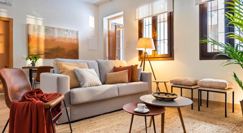 MH Apartments Central Sevilla