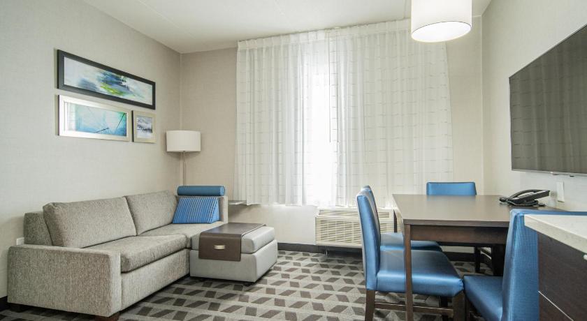 TownePlace Suites by Marriott Brantford and Conference Centre