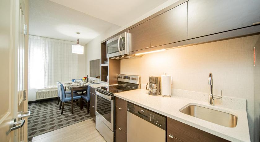 TownePlace Suites by Marriott Brantford and Conference Centre