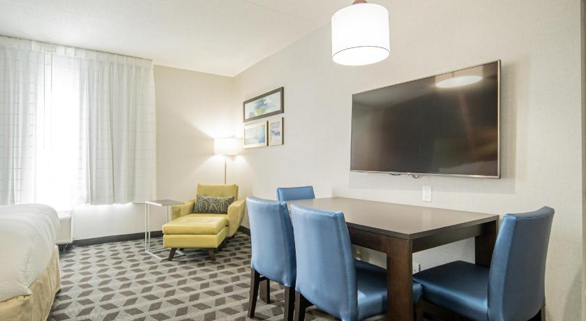 TownePlace Suites by Marriott Brantford and Conference Centre