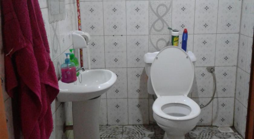 Plastic Bottles House photo