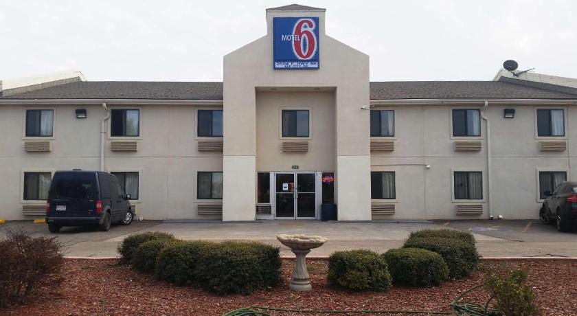 Motel 6 Elk City, Ok