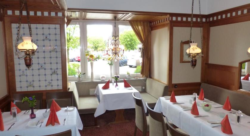 Bansdorf (Lower Saxony) Hotel Roshop 4-Star Hotel lobby