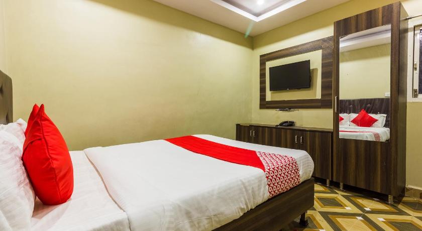 OYO 41665 Hotel Grand Marvel Residency