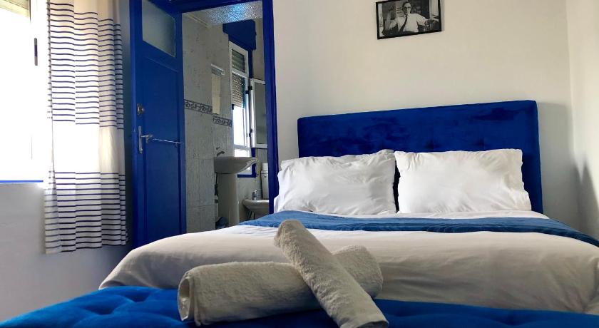 Image of Double Room with Private Bathroom 1