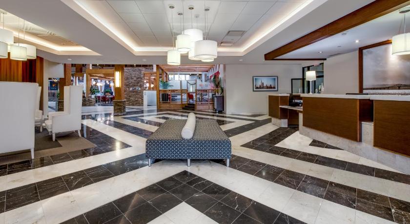 Crowne Plaza Suffern-Mahwah