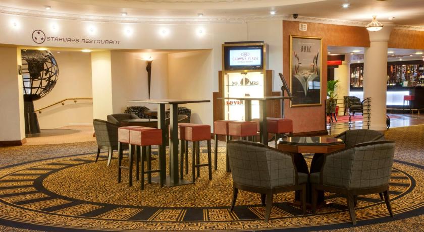 Crowne Plaza Liverpool - John Lennon Airport photo
