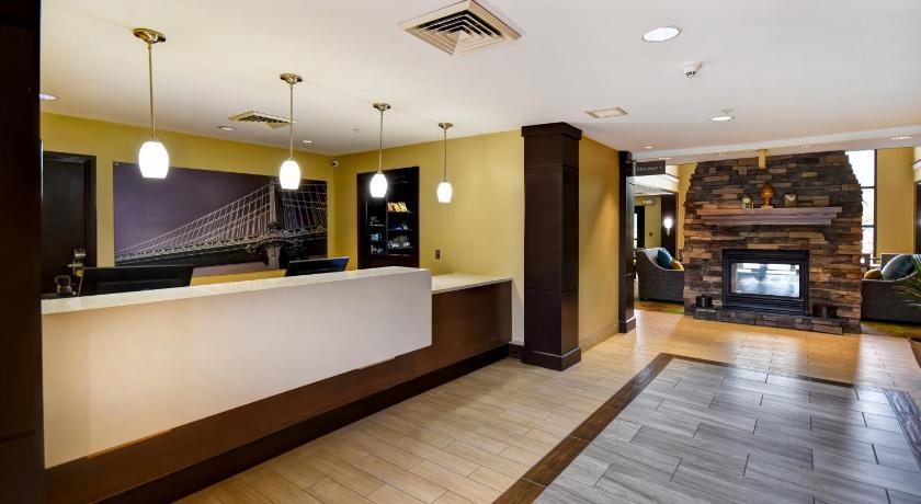 Staybridge Suites Grand Rapids-Kentwood photo
