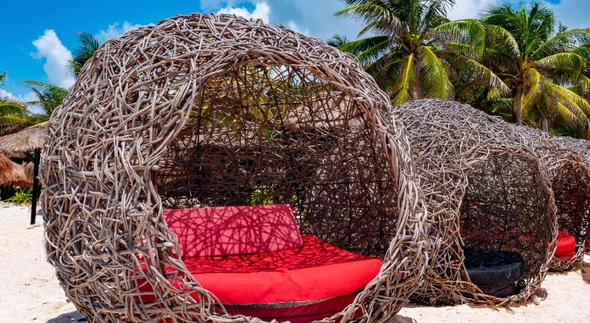 Serenity Authentic Glamping Tulum