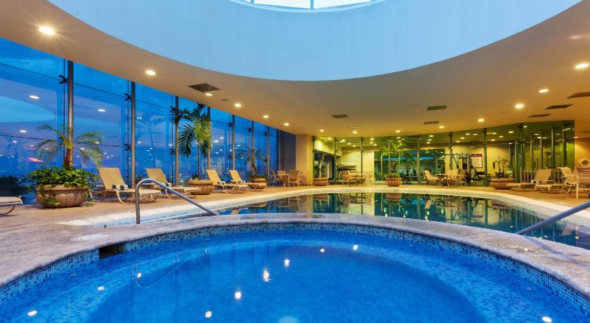 Crowne Plaza Torreon photo