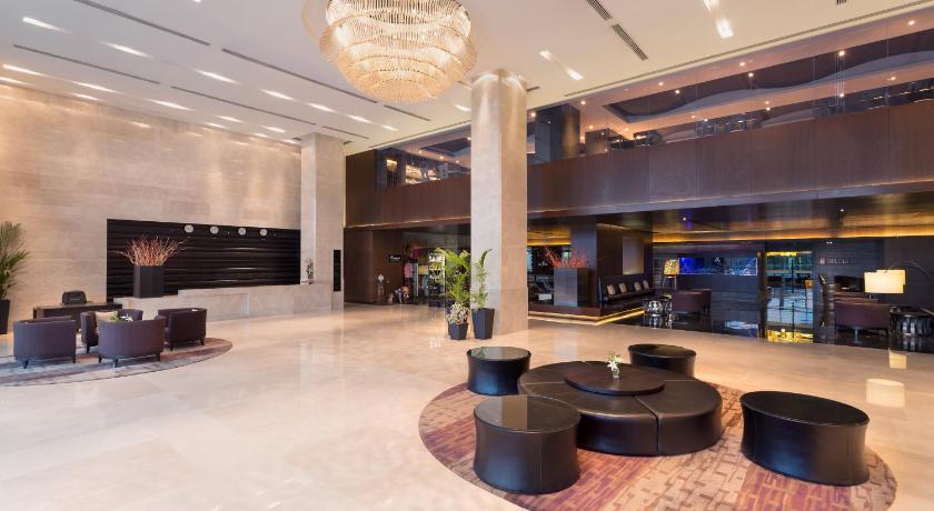 Crowne Plaza Kochi By IHG - image 11