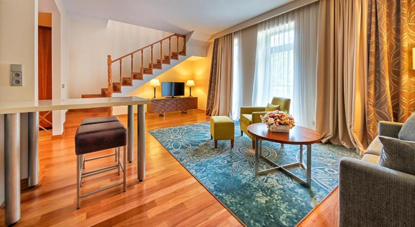 Image of 1 Bedroom Suite 0