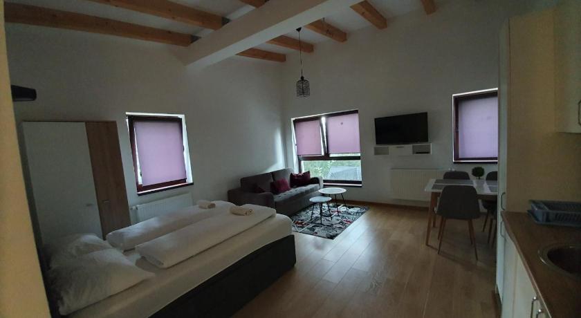 Marusic Apartments photo