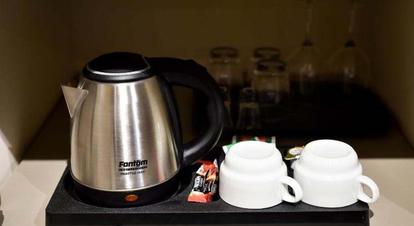 베오그라드 Hotel LoRa 4성급 호텔 레스토랑