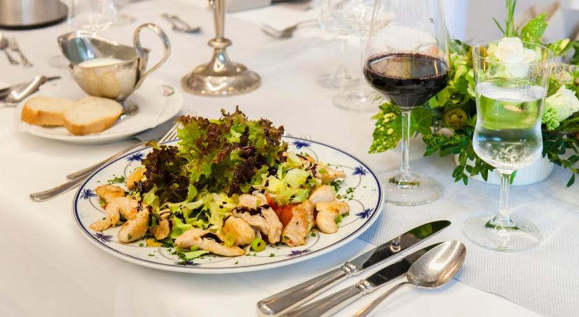 Wipfus Landgasthof Tonnes 3-Star Hotel restaurant