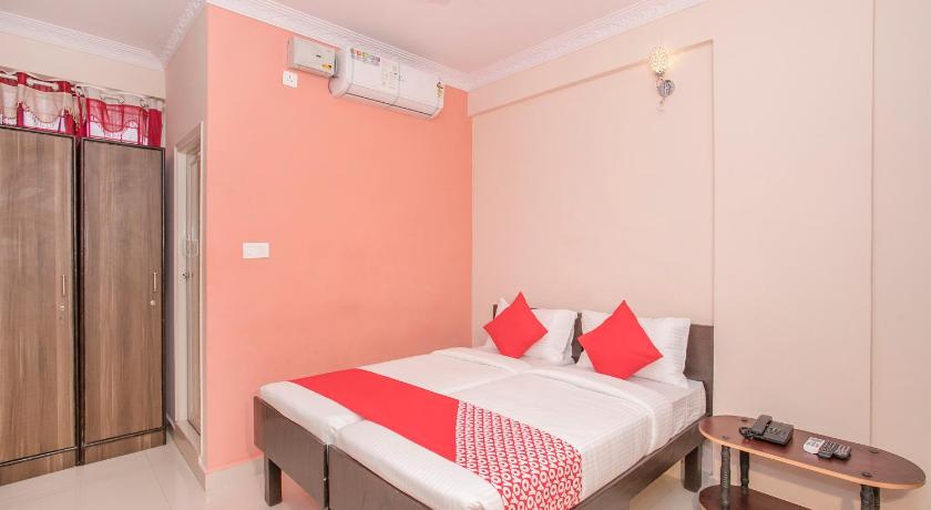 OYO Flagship 10363 Sri Balaji Guest House & Restaurent