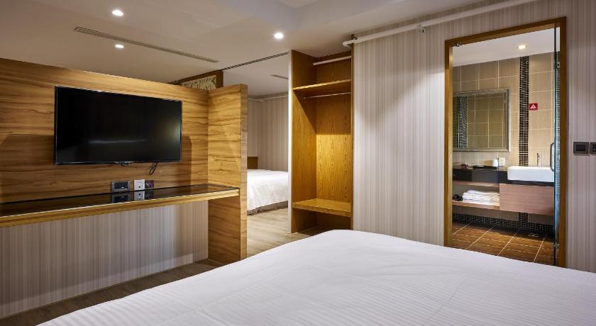 OURSEA HOTEL - image 31