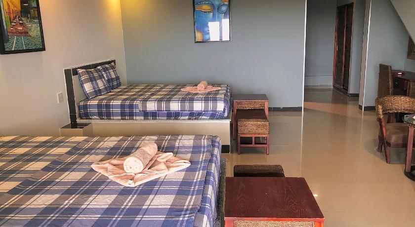 Image of Family Suite with Balcony 9