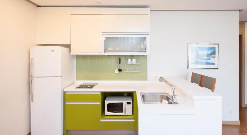 2 Bedroom Suite 1 Queen 1 Ondol 이미지 7