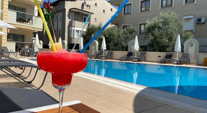 Club Karakas Apart Otel