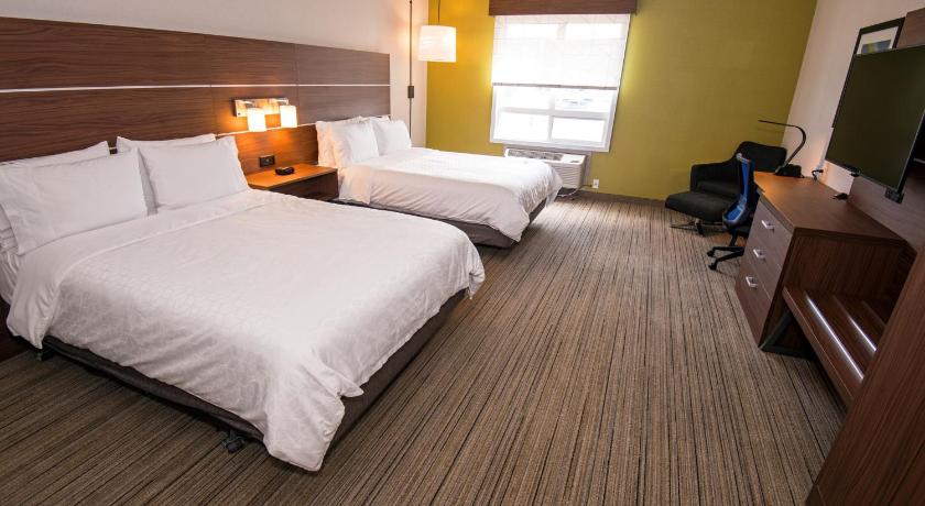 Holiday Inn Express Hotel & Suites-Hinton