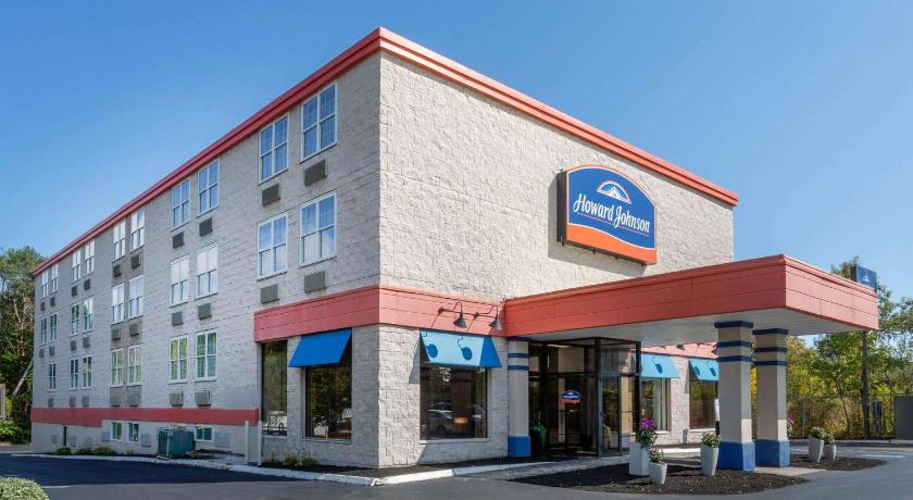 Howard Johnson by Wyndham Portsmouth photo