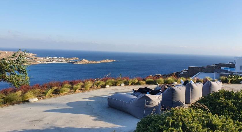 Psarou Summer Villa III in Mykonos photo